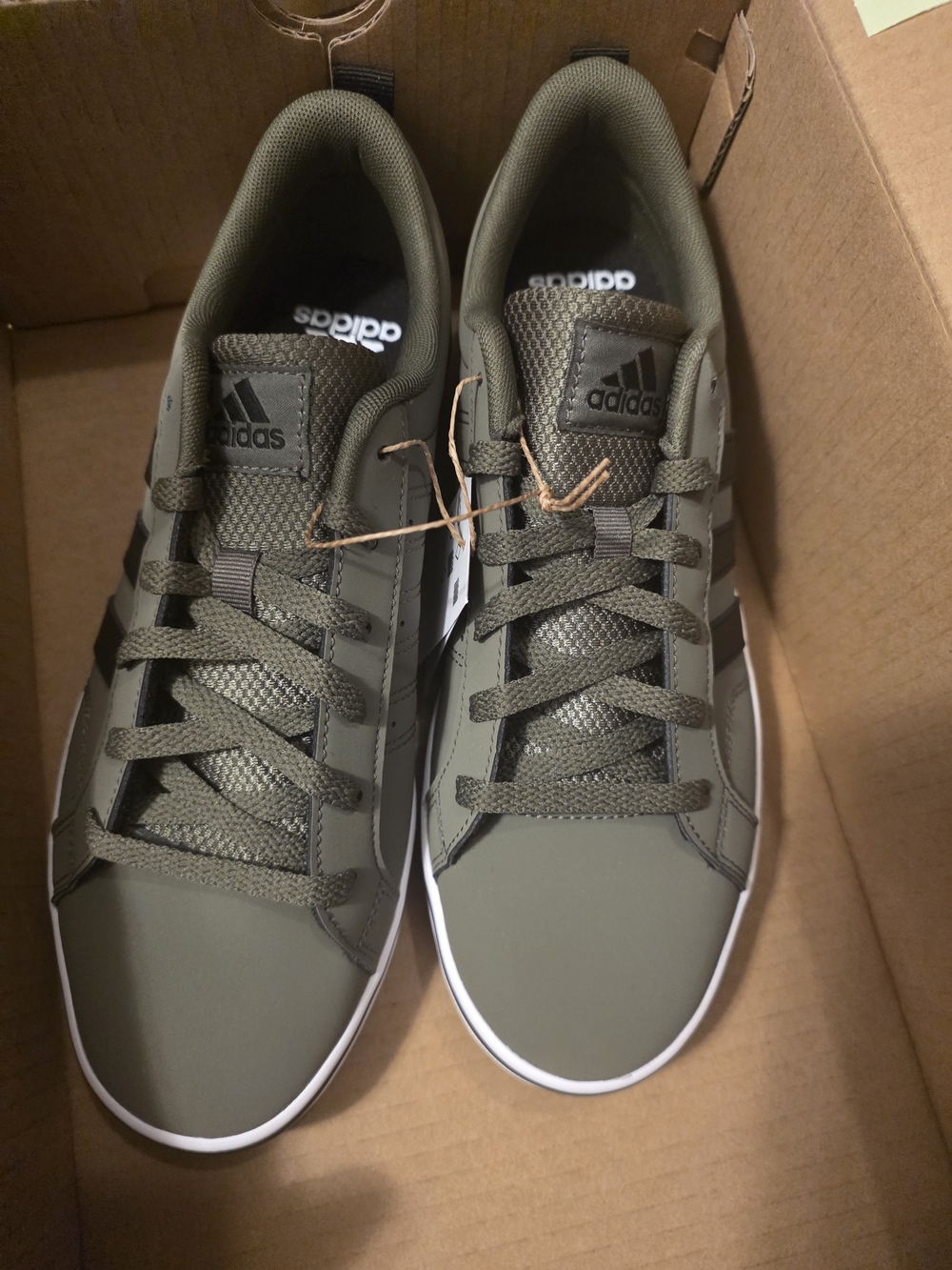 adidas Olive/White Men's Low-Top Sneakers